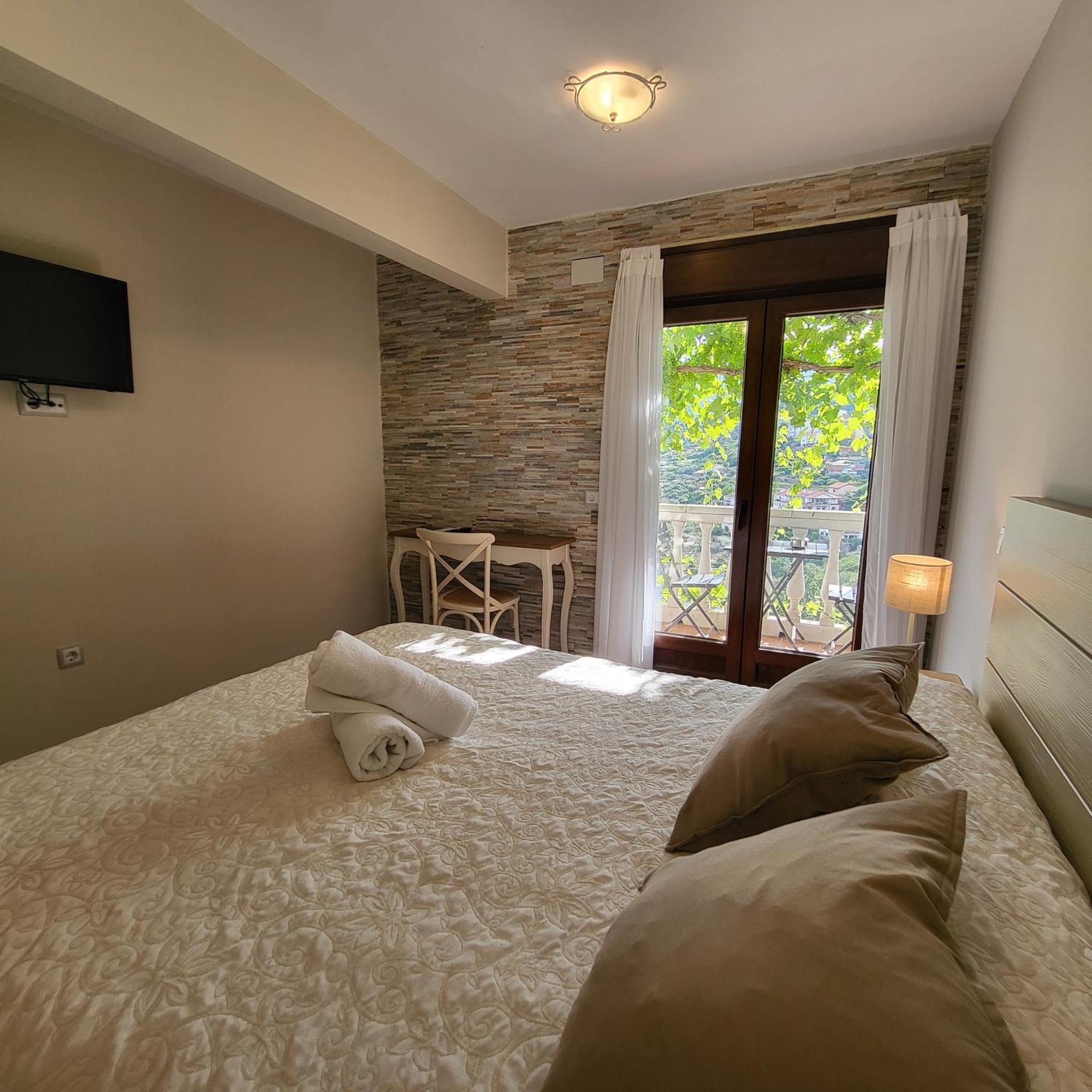 Hostal El Cerro - Only Adults Pedro Bernardo Εξωτερικό φωτογραφία